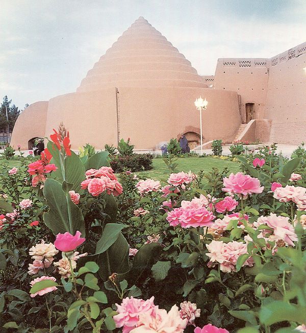 Picture Of Ice House Yakhchal Built In Kerman Iran